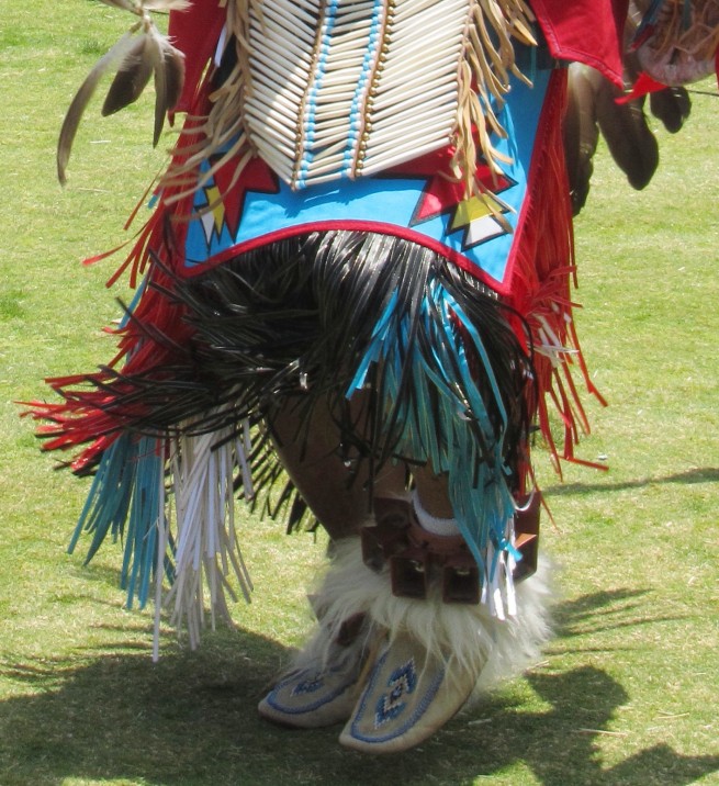 native american pow wow clothing